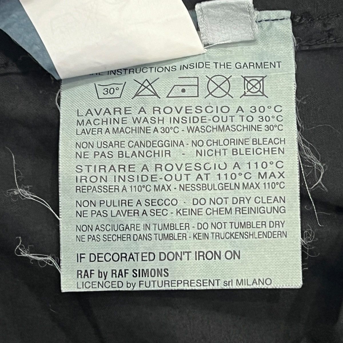 Raf by Raf Simons RAF By RAF SIMONS Emblem Cargo Pocket Arm Shirts Size US L / EU 52-54 / 3 - 9 Thumbnail