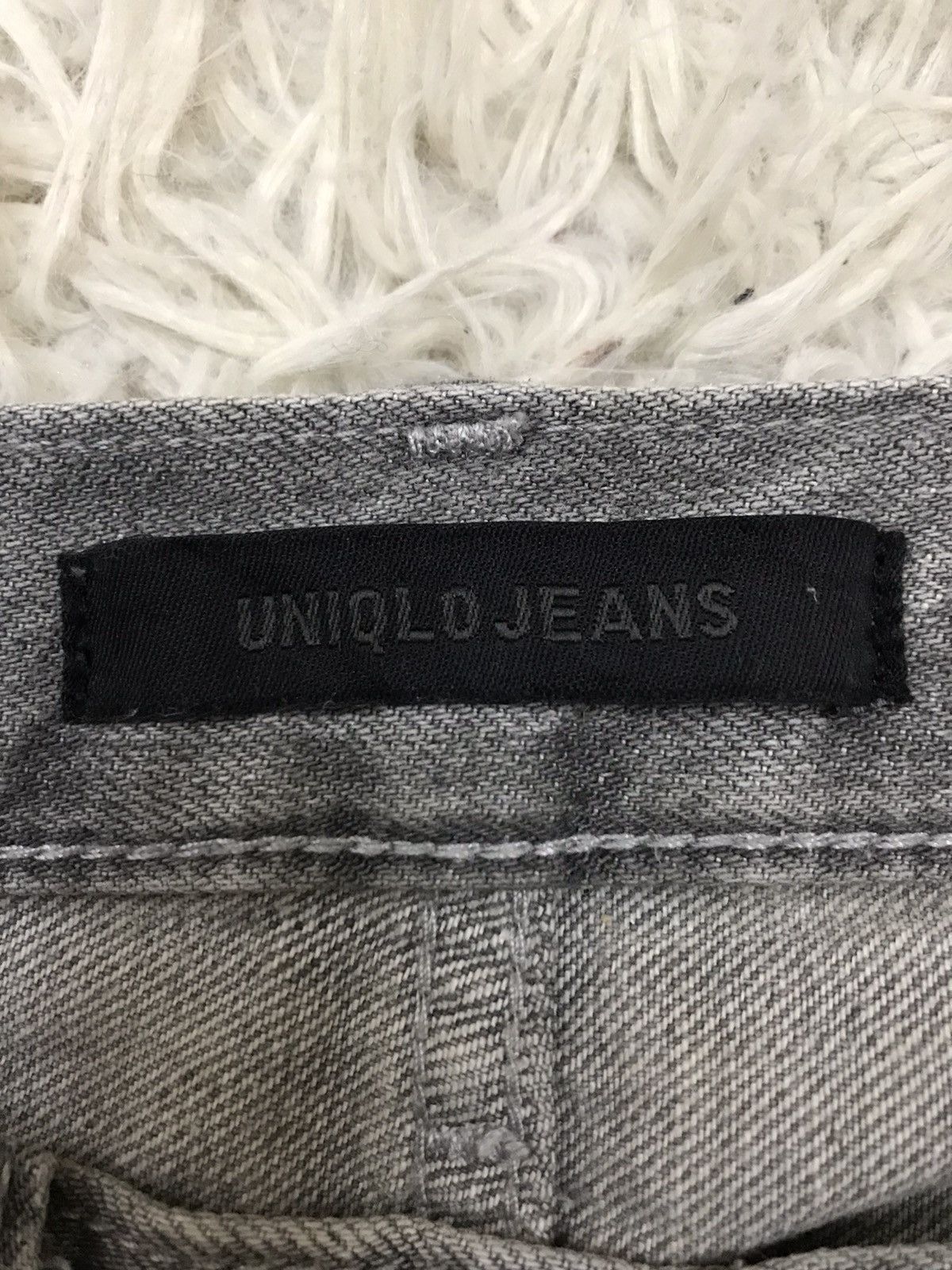 Uniqlo Uniqlo Distressed Slim Tapered Fit Jeans Size 24" / US 00 / IT 34 - 6 Thumbnail