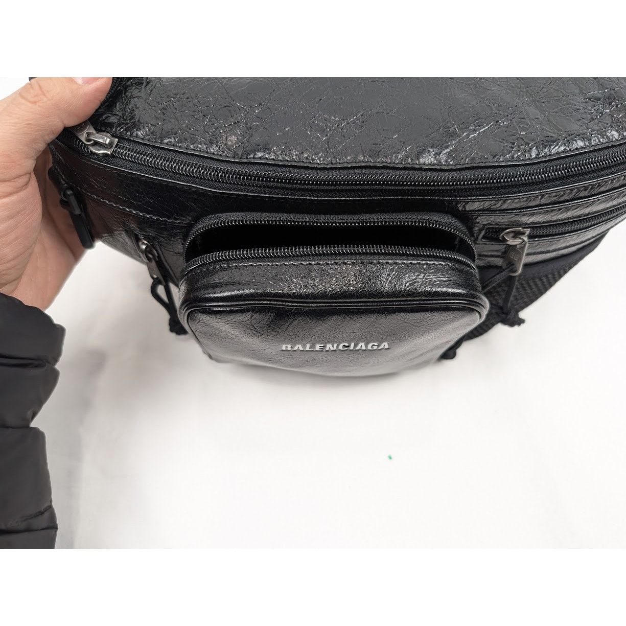 Balenciaga o1rshd1 Q:3 / Size: OS / Explorer Multizip Beltpack in Black Size ONE SIZE - 9 Thumbnail