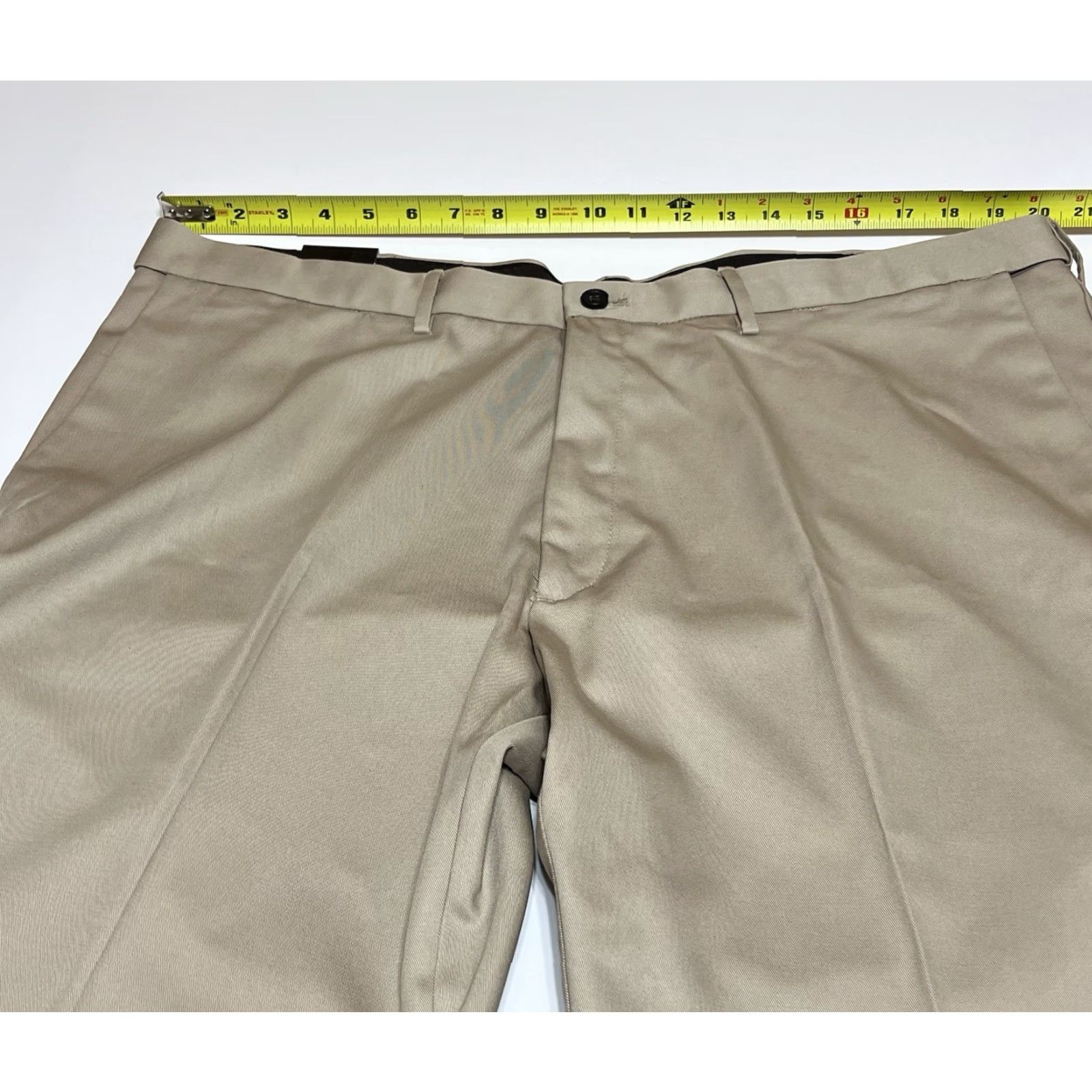 Haggar Haggar Work to Weekend Mens Pants 40x29 Khaki Classic Fit NWT NEW Size US 40 / EU 56 - 3 Thumbnail