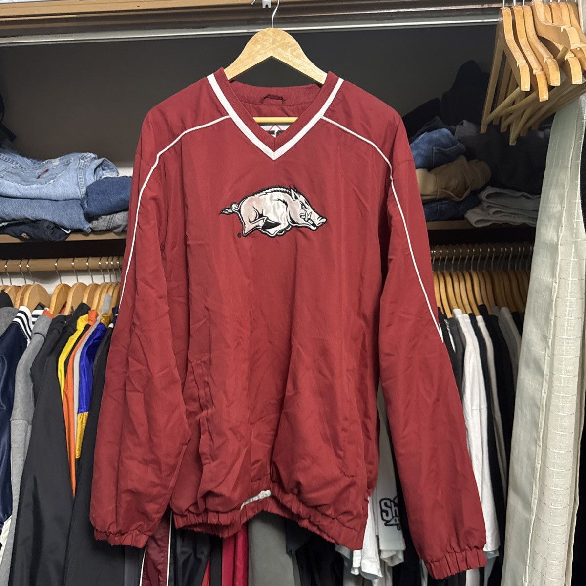 Other 90s Arkansas Razorbacks Vintage Hog V-neck Size XL Size US XL / EU 56 / 4 - 1 Thumbnail