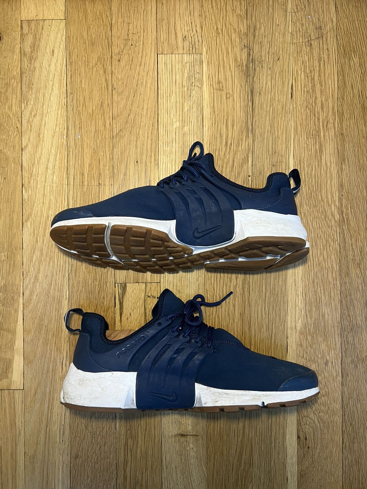 Nike Nike Air Presto Essential Size US 10 / EU 43 - 2 Thumbnail