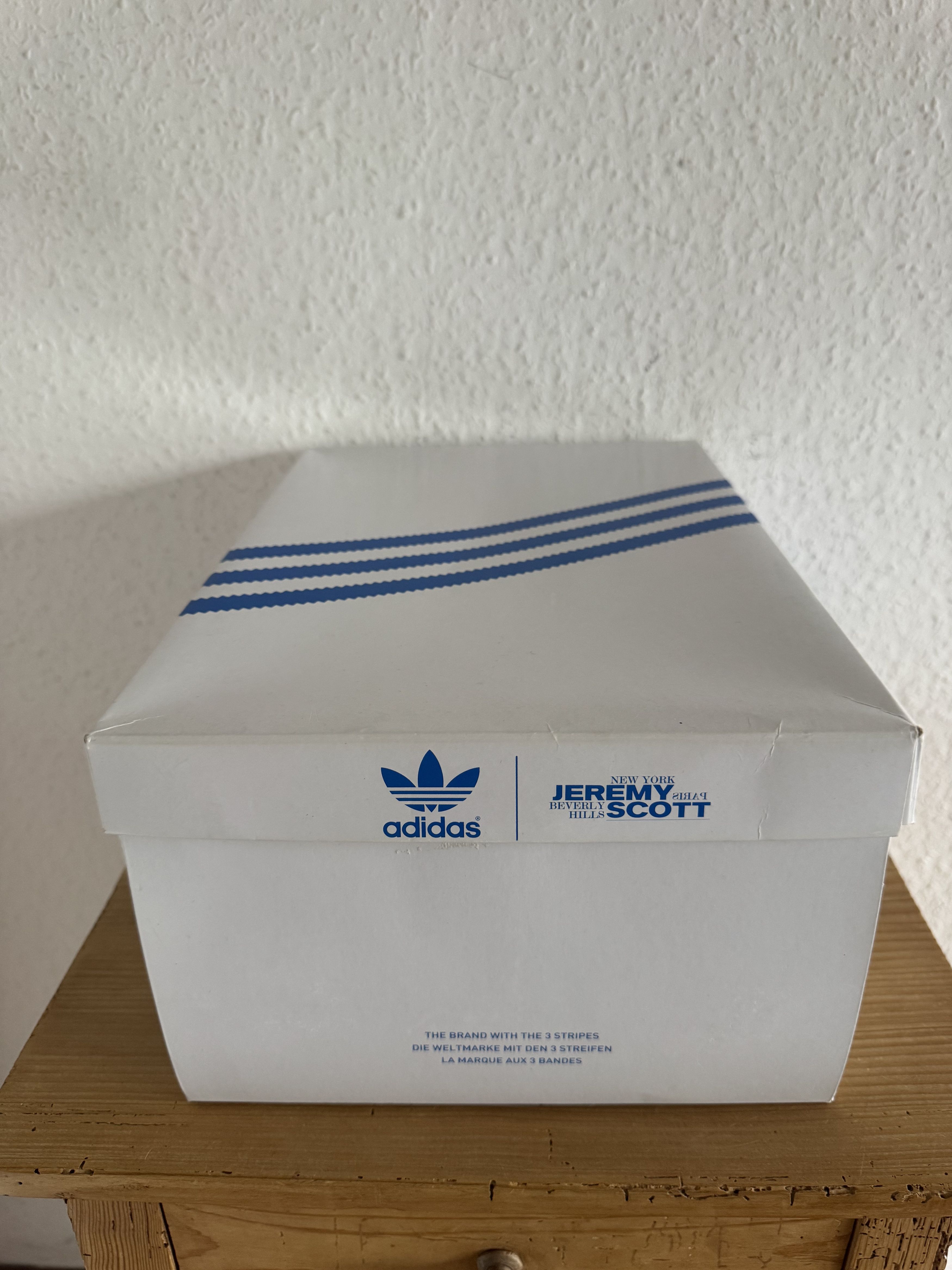 Adidas × Jeremy Scott JS Camo Teddy Bear Sneakers Size US 6.5 / EU 39-40 - 24 Thumbnail