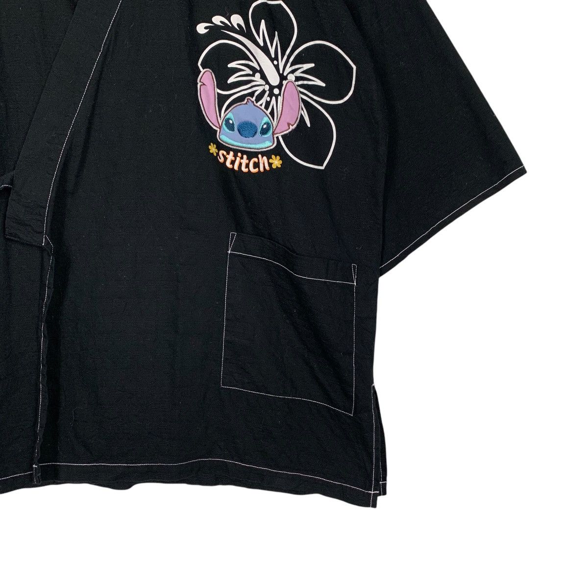 Japanese Brand LILO & STITCH Aloha Big Logo Graphics Kimono #2330-C104 Size US L / EU 52-54 / 3 - 6 Thumbnail