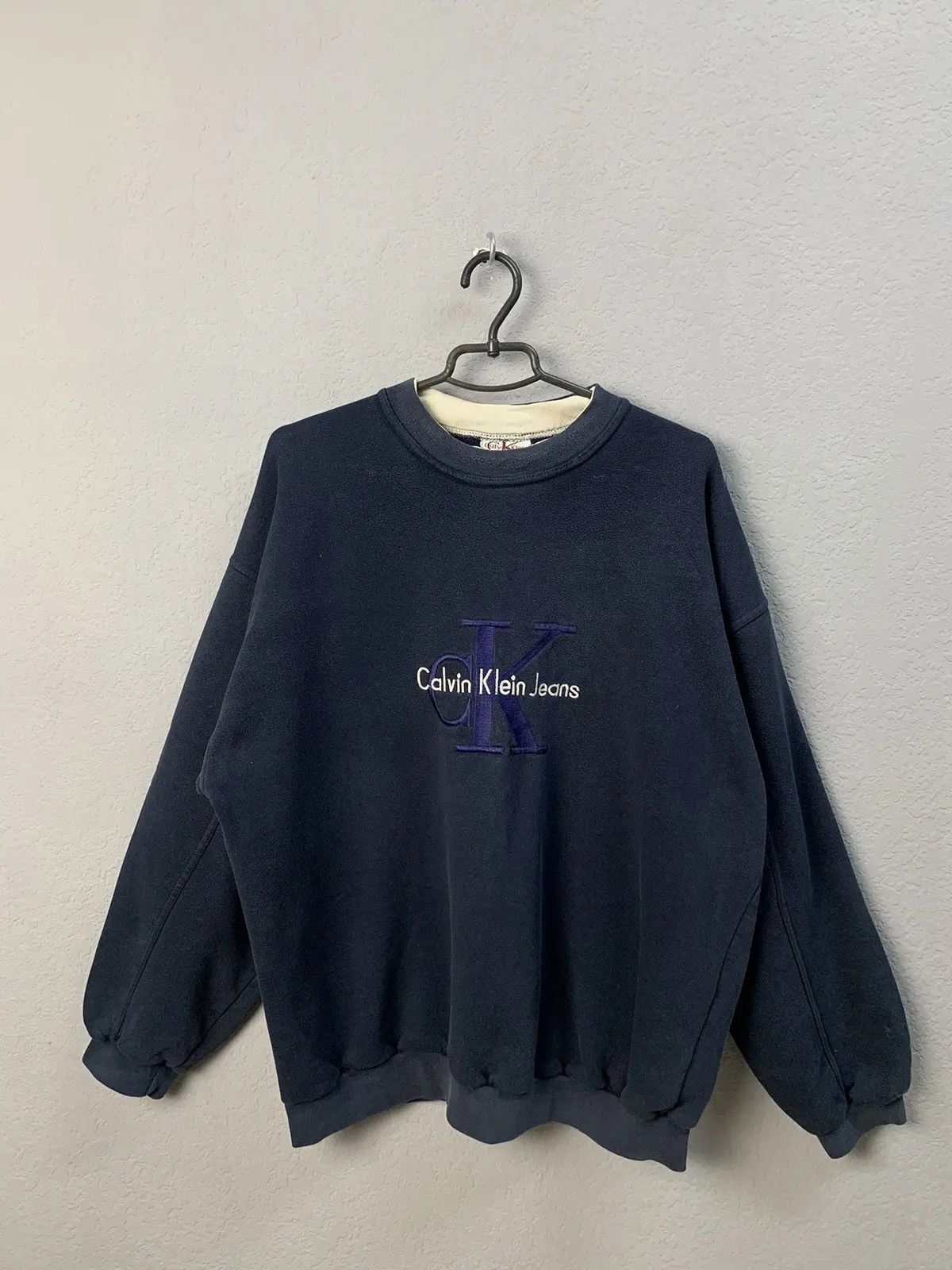 Calvin Klein × Vintage Vintage Calvin Klein Jeans Embroidered Crewneck Y2K made USA Size US XL / EU 56 / 4 - 2 Thumbnail