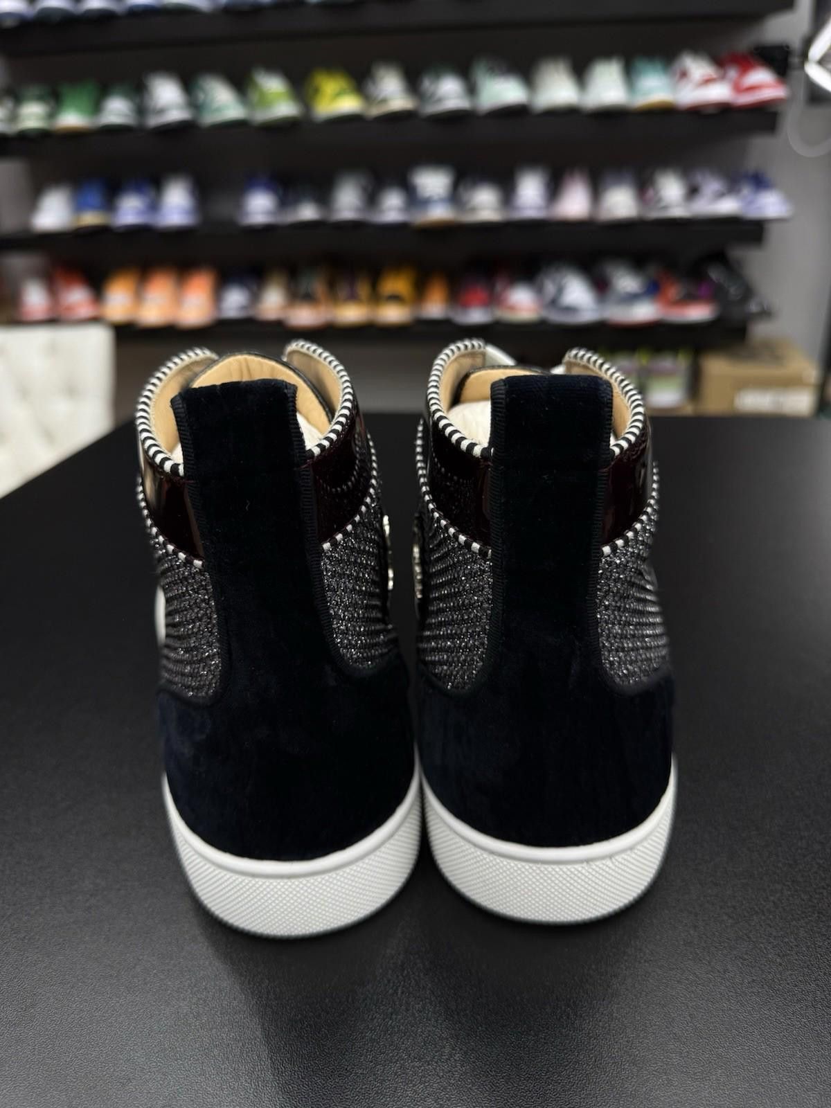 Christian Louboutin Christian Louboutin Orlato Flat Spike Sneakers 42EU/9US Size US 9 / EU 42 - 12 Thumbnail