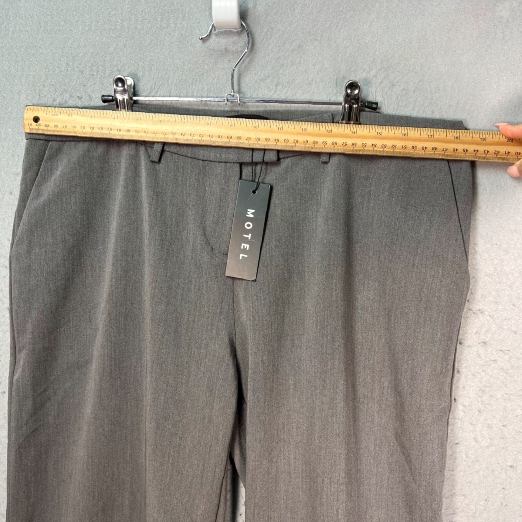 Vintage Motel Womens XL Gray Wide Leg Trousers Business Casual Pants Size 40" / US 18 - 6 Thumbnail