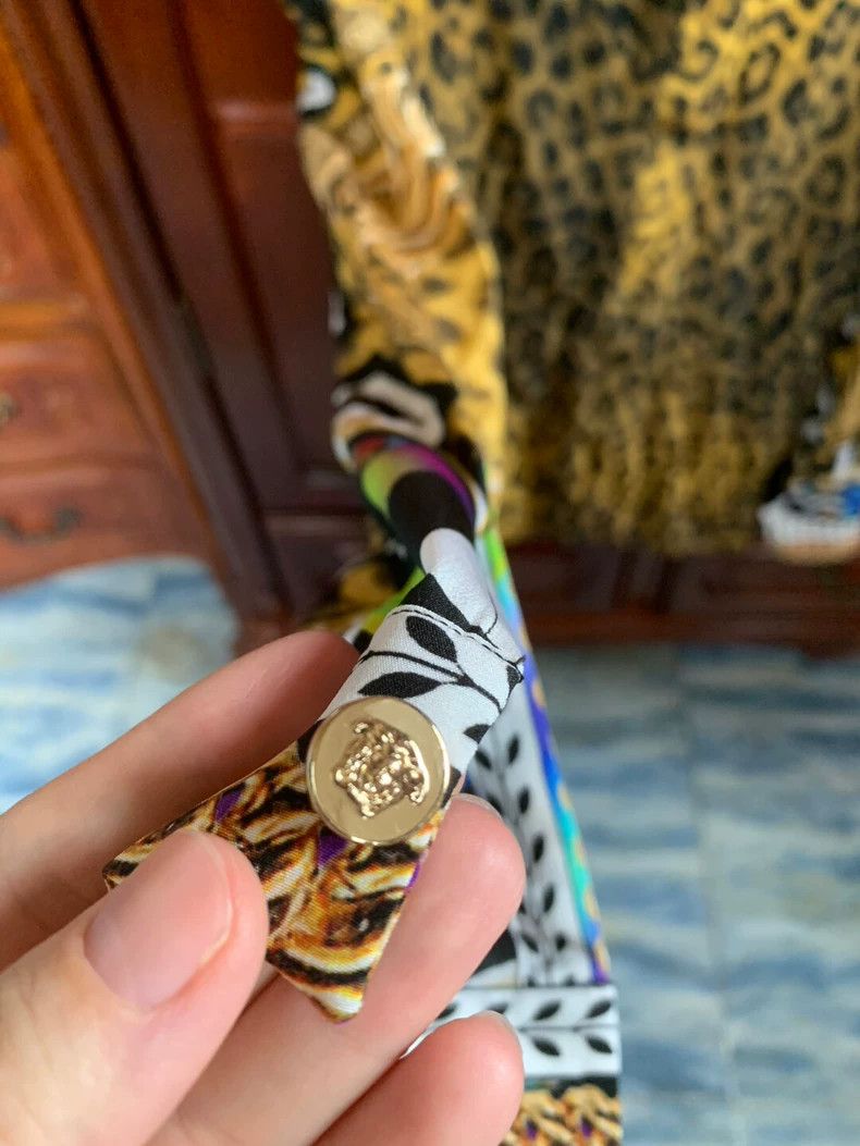 Versace Versace Leopard print shirt Size US XXS / EU 40 - 4 Thumbnail