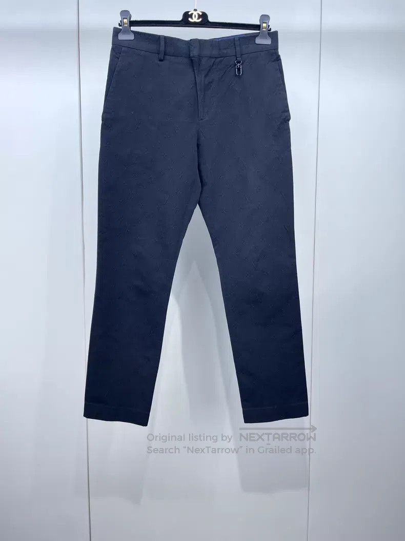 Louis Vuitton Louis Vuitton Black full-print presbyopic slacks pants Size US 38 / EU 54 - 1 Thumbnail