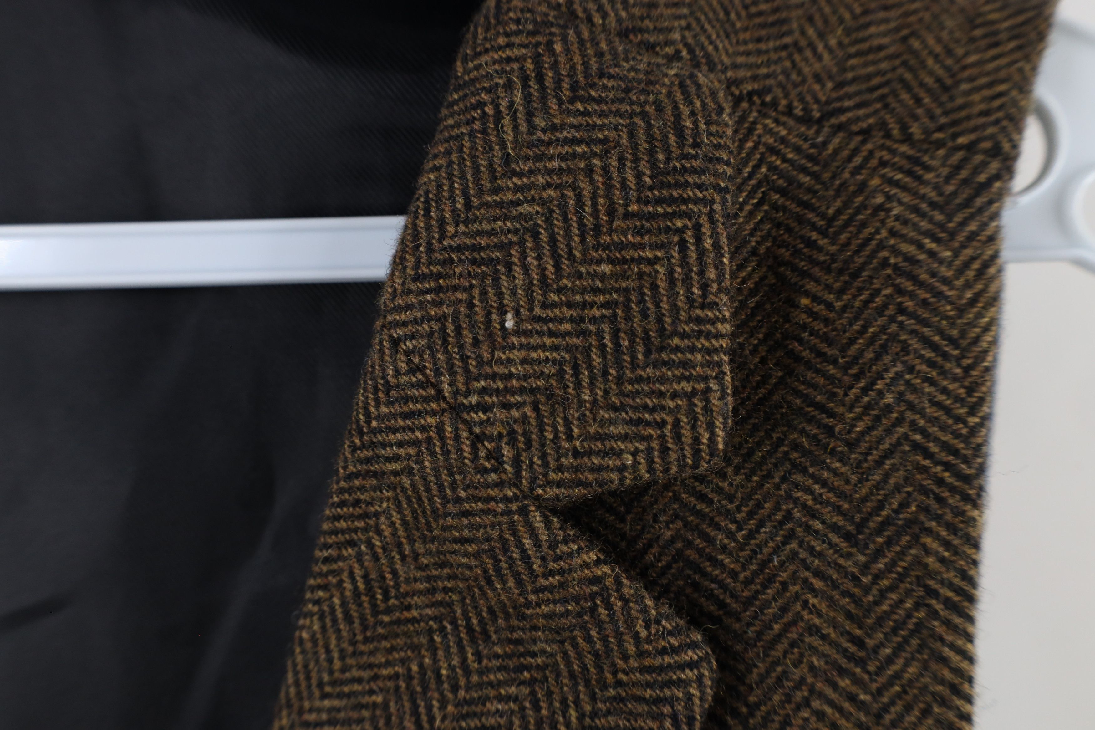 Vintage Vintage 90s Streetwear Herringbone Buckle Back Vest Jacket Size US M / EU 48-50 / 2 - 5 Thumbnail