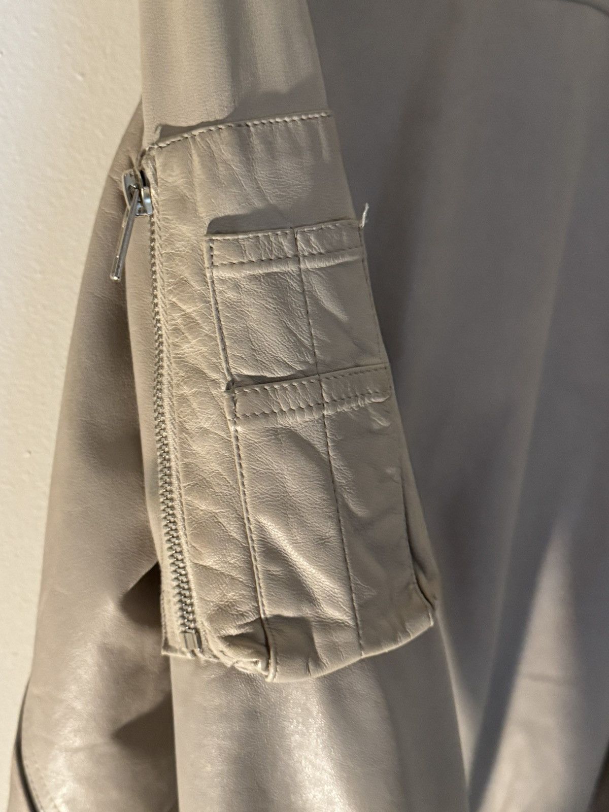 Rick Owens S Lamb leather / virgin wool bomber jacket in Pearl Size S / US 4 / IT 40 - 4 Thumbnail