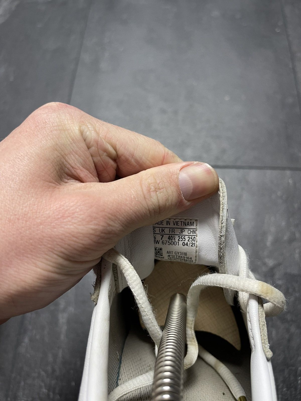 Adidas Adidas Handball Spezial white Size US 7 / EU 40 - 14 Thumbnail
