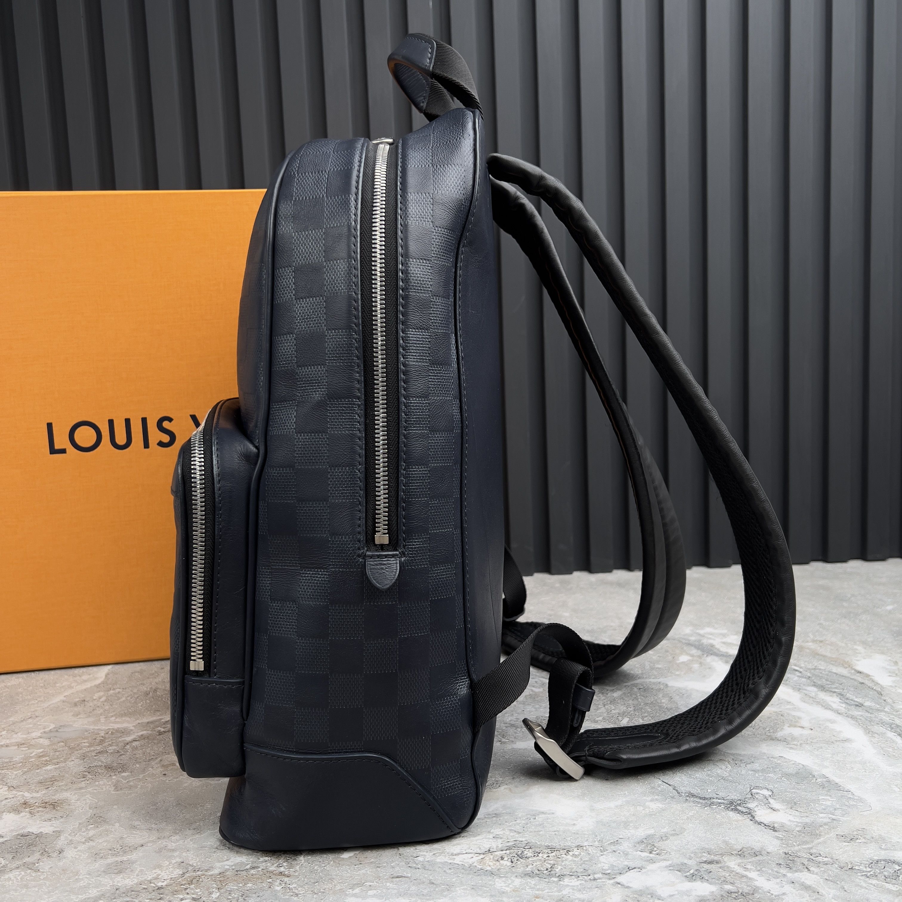 Louis Vuitton Damier Infini Campus Canvas Backpack Blue Leather Size ONE SIZE - 5 Thumbnail