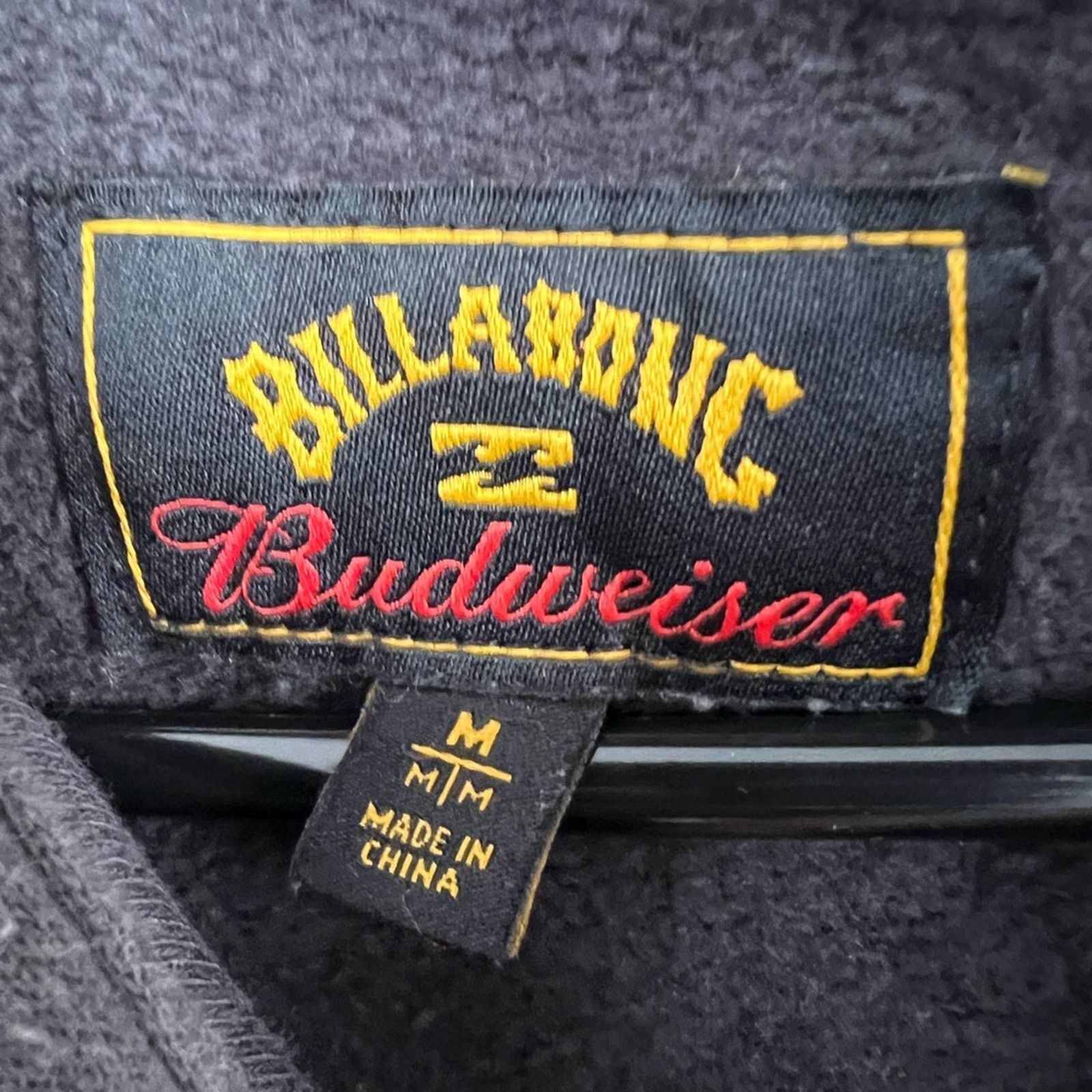 Billabong Billabong x Budweiser ‘King of Beers’ Bow Hoodie -RARE $70 Size US M / EU 48-50 / 2 - 6 Thumbnail