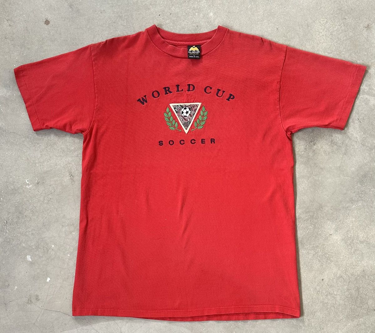 Vintage VINTAGE WORLD CUP SOCCER MILLER GOLD TEE Size US M / EU 48-50 / 2 - 1 Thumbnail