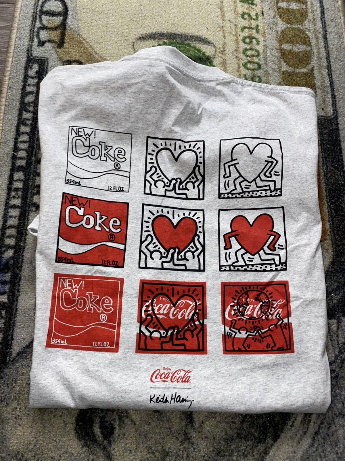 Coca Cola × Keith Haring × Uniqlo Uniqlo x Keith Haring x Coca Cola UT Graphic Tee Size US M / EU 48-50 / 2 - 2 Thumbnail