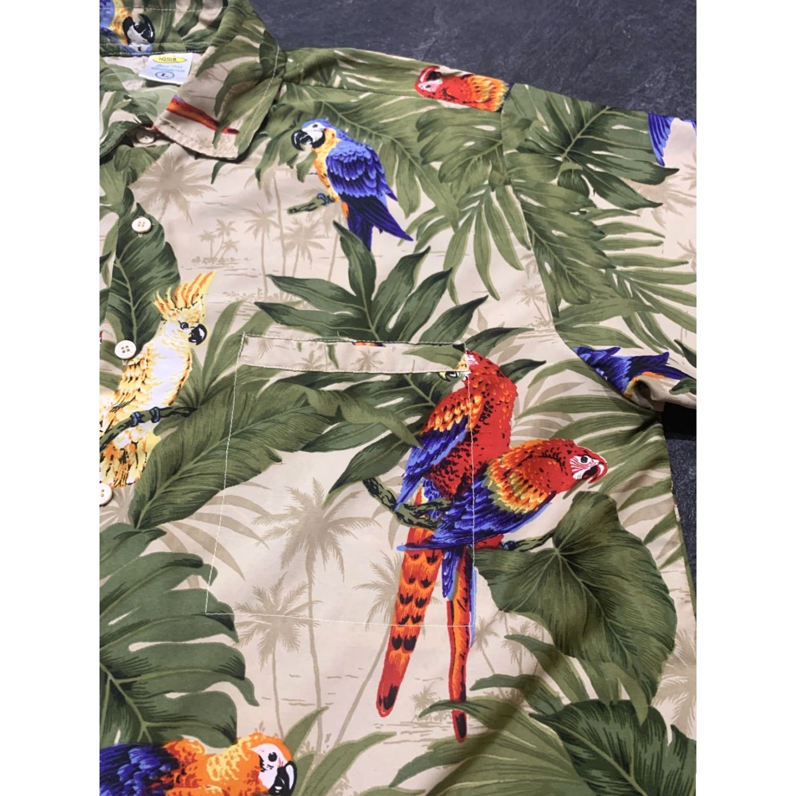 Erima Rima Hawaiian Shirt Men Large Casual Resort Surfing Parrots Palm Tree Blue Floral Short Sleeve Button-Up Size US L / EU 52-54 / 3 - 6 Thumbnail