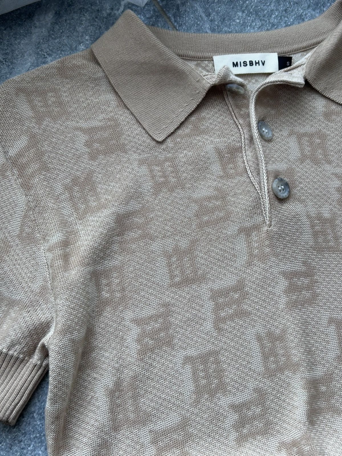 Misbhv Tee shirt misbhv size small monogram crop top women Size S / US 4 / IT 40 - 10 Thumbnail
