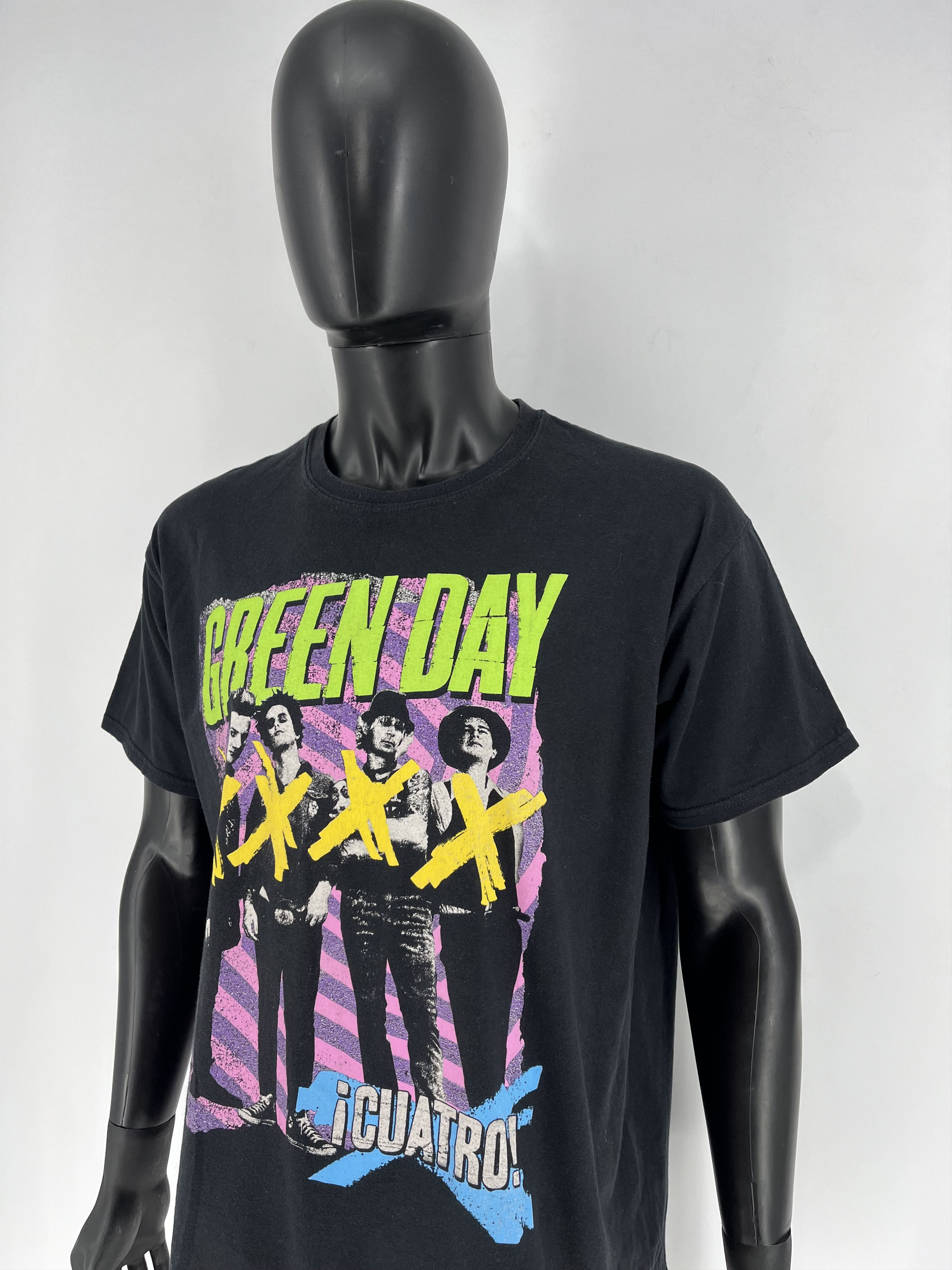 Band Tees × Vintage Vintage Green Day Band T-Shirt Us Punk Tshirts Band Tee Size US XL / EU 56 / 4 - 4 Thumbnail