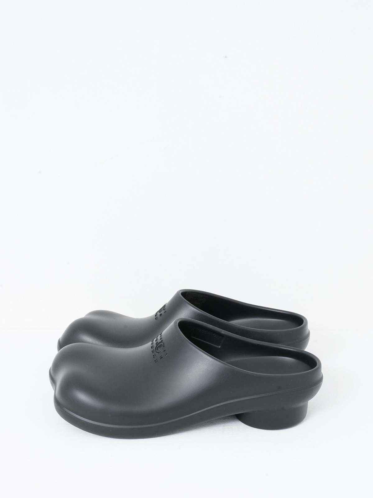 Maison Margiela oc11z1025 Anatomic Mules in Black Size US 8 / IT 38 - 1 Thumbnail
