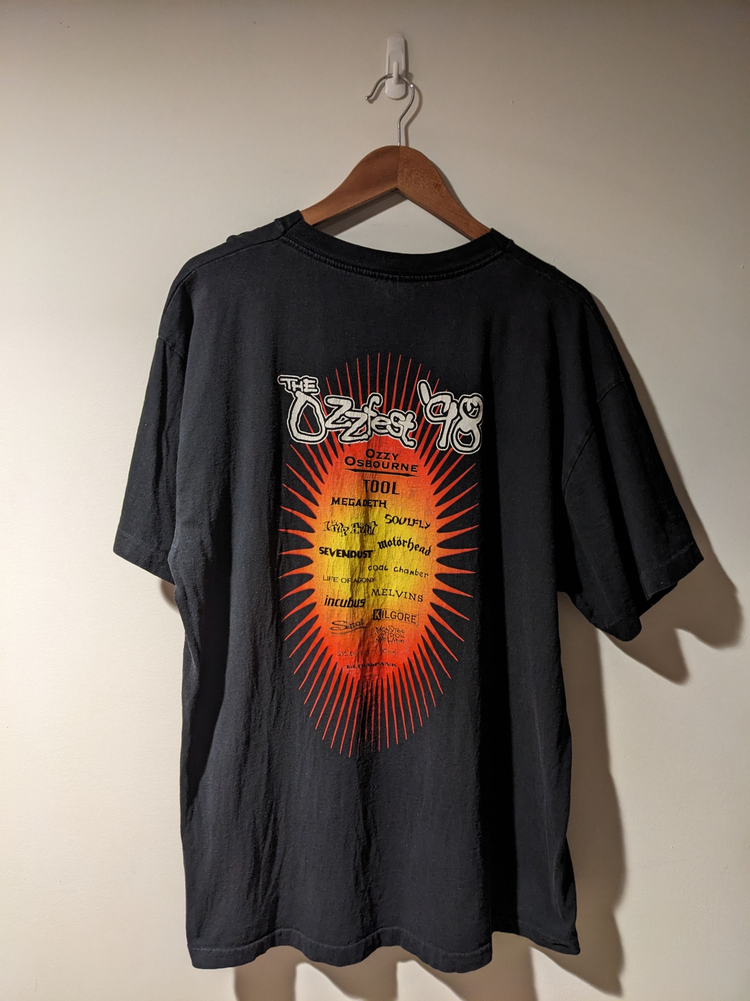 Band Tees Vintage 1998 The Ozzfest Tour Tool Black X-Large T-Shirt Size US XL / EU 56 / 4 - 4 Thumbnail
