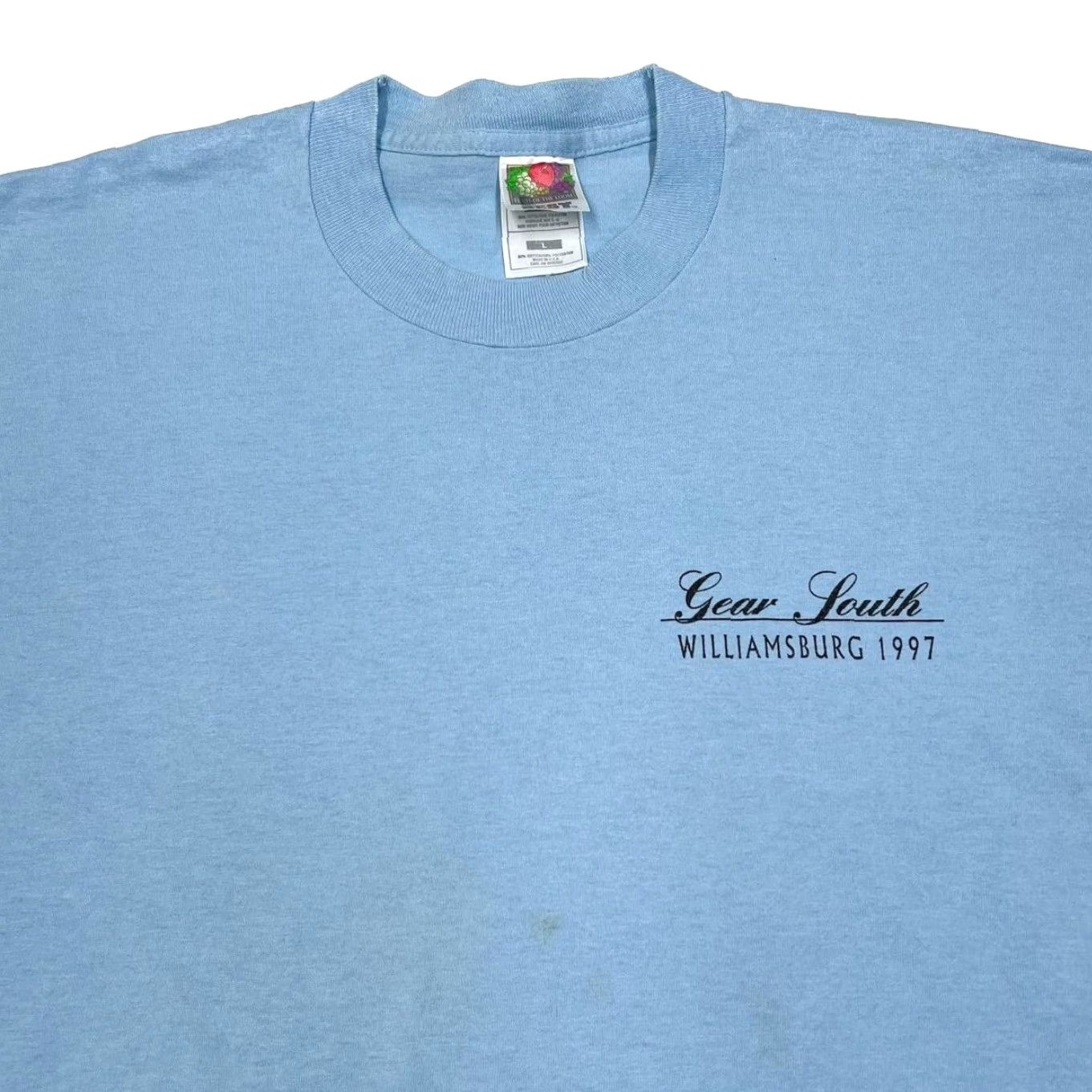 Fruit Of The Loom VINTAGE Williamsburg 1997 Souvenir Graphic Single Stitch T-Shirt Mens M Blue 90s Gear South Shirt 1990-1999 Size US M / EU 48-50 / 2 - 3 Thumbnail