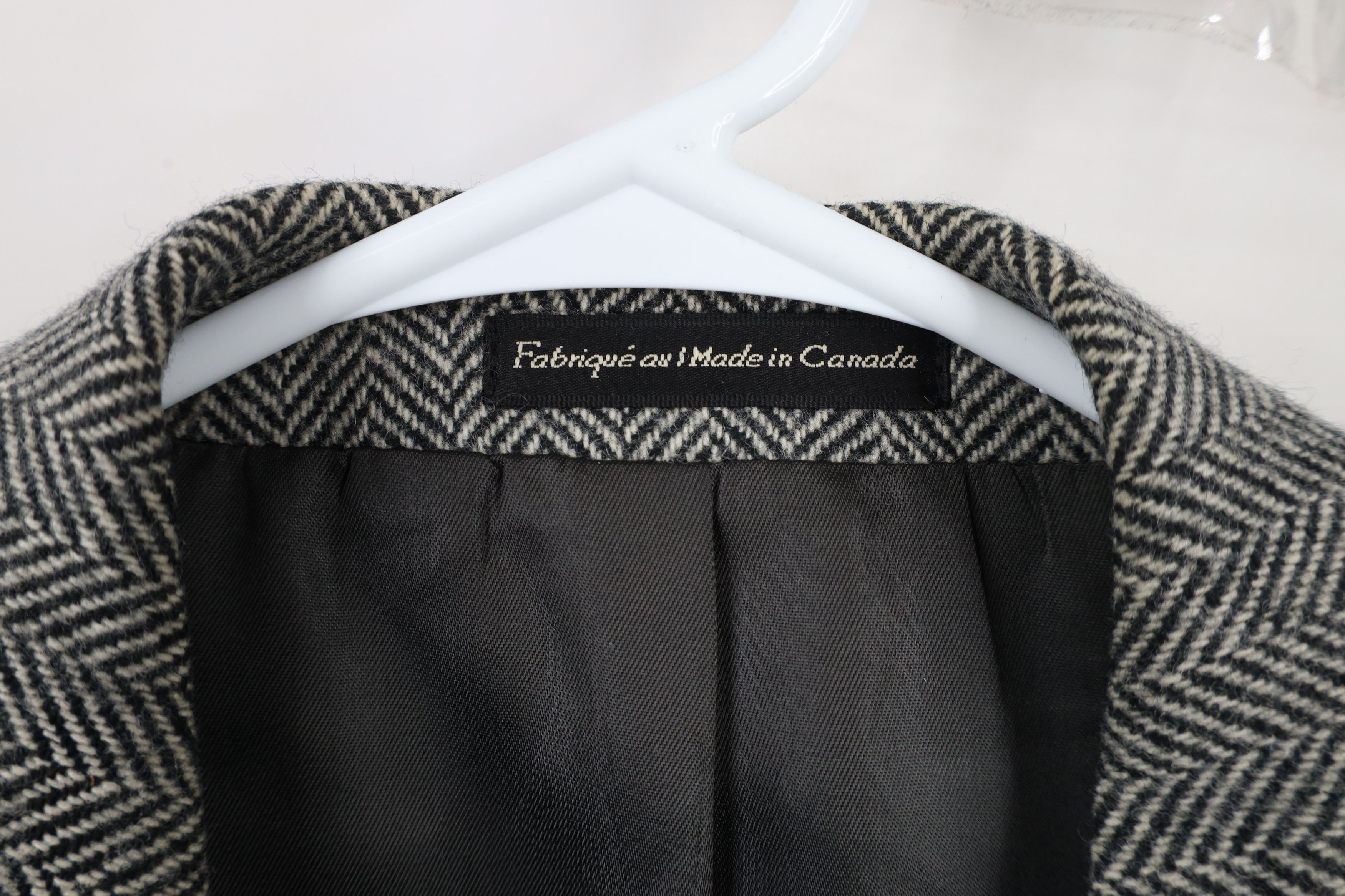 Vintage Vintage 90s Streetwear Herringbone 2 Button Blazer Jacket Size US XXL / EU 58 / 5 - 9 Thumbnail