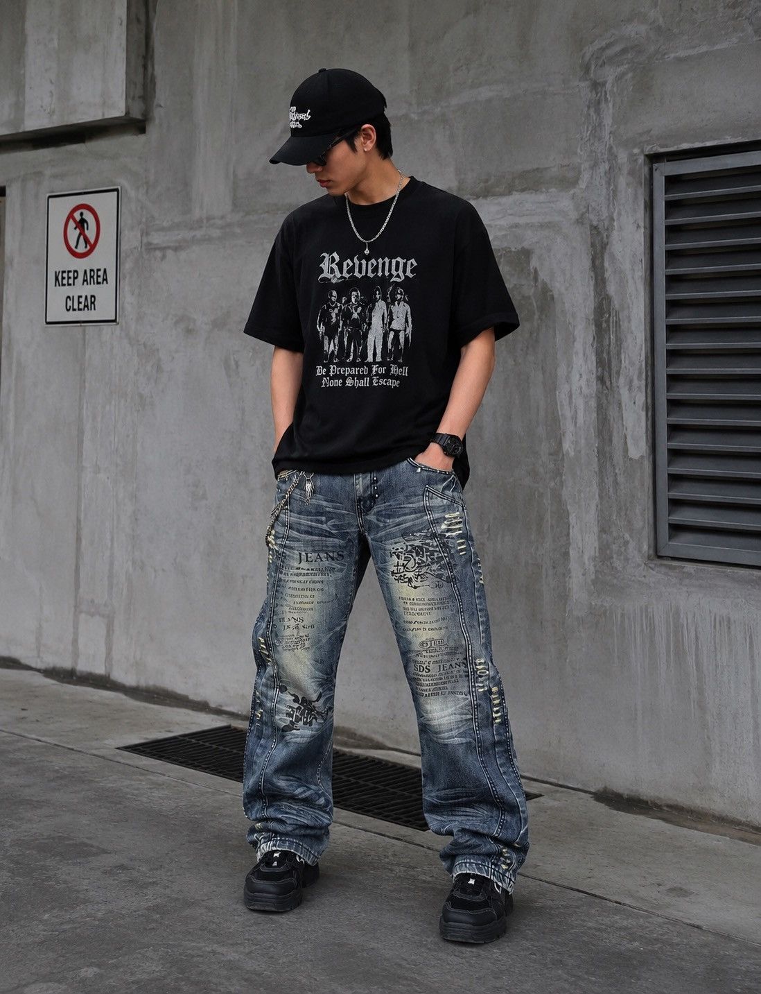 If Six Was Nine × Japanese Brand × Le Grande Bleu (L.G.B.) 🇯🇵 TSL JEANS POEM DISTRESSED DENIM PANTS Size US 35 - 1 Thumbnail