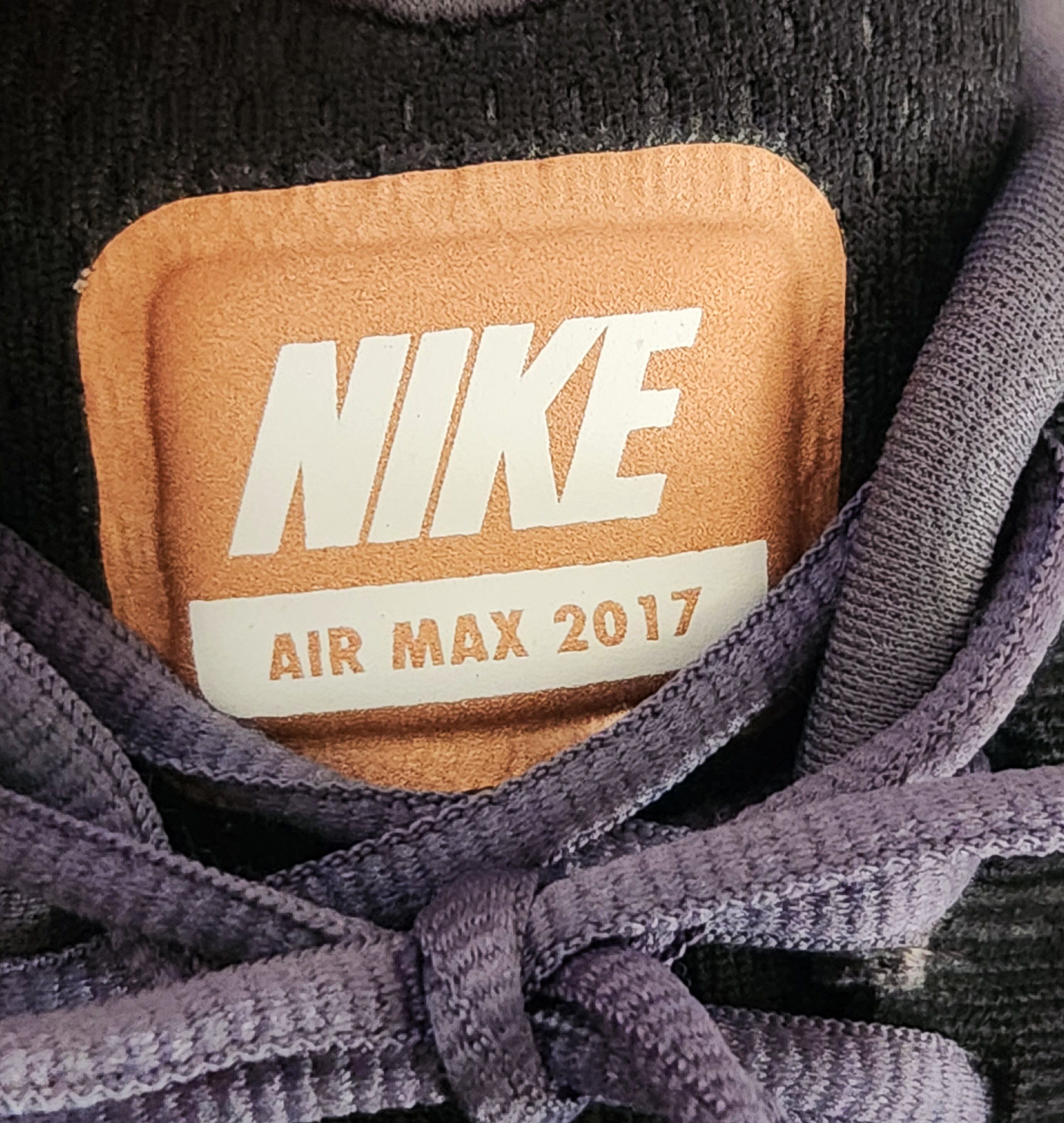 Nike Nike Air Max 2017 Black Bronze 849560-008 Women 9 Men 7.5 Size US 9 / IT 39 - 12 Thumbnail
