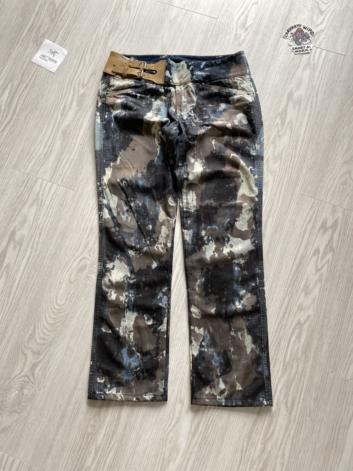Diesel VERY RARE Diesel Acid Wash Denim Size 30" / US 8 / IT 44 - 1 Thumbnail