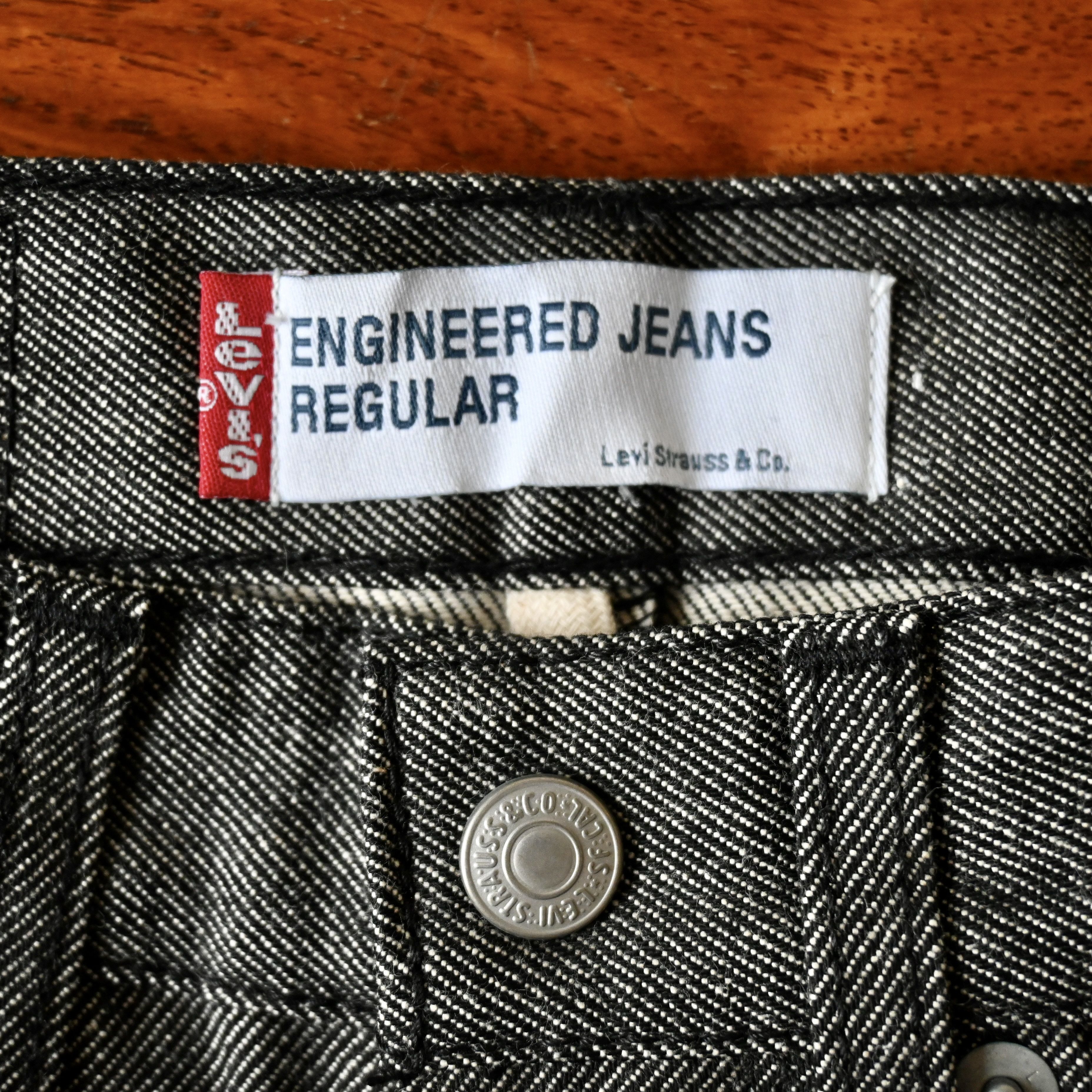 Levi's DEADSTOCK 2000s Levi's ENGINEERED JEANS "REGULAR FIT", black Size 28" / US 6 / IT 42 - 12 Thumbnail