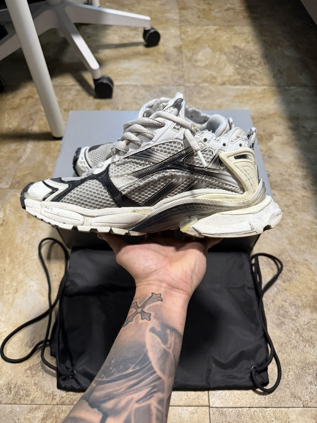 Balenciaga Balenciaga Runner V2 Gradient Size US 7 / EU 40 - 10 Thumbnail