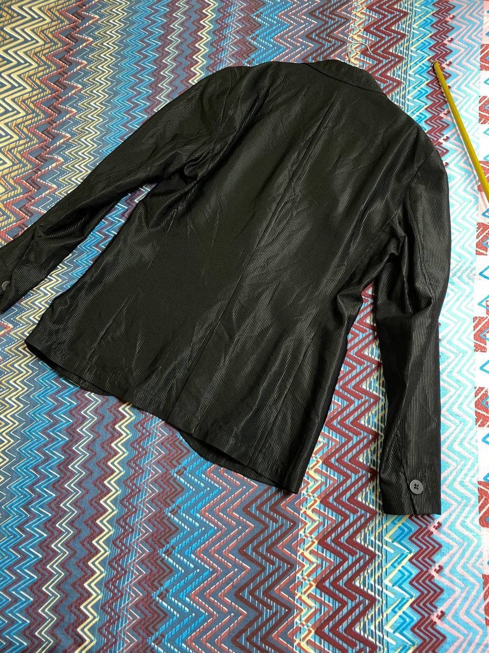 Hugo Boss Blazers Vintage Hugo Boss Y2K Black Streetwear Size 44R - 16 Thumbnail