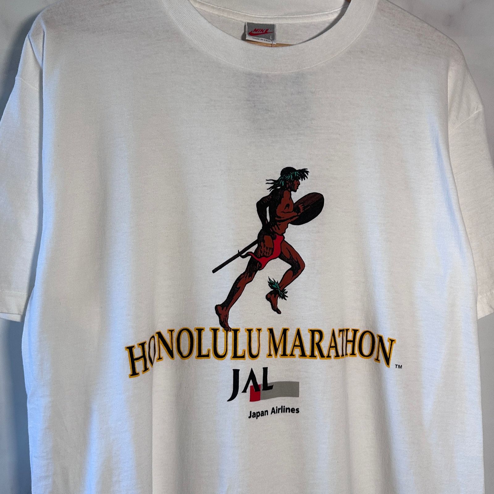 Nike Vintage Japan Airlines Honolulu Marathon White Tee Size US L / EU 52-54 / 3 - 2 Thumbnail