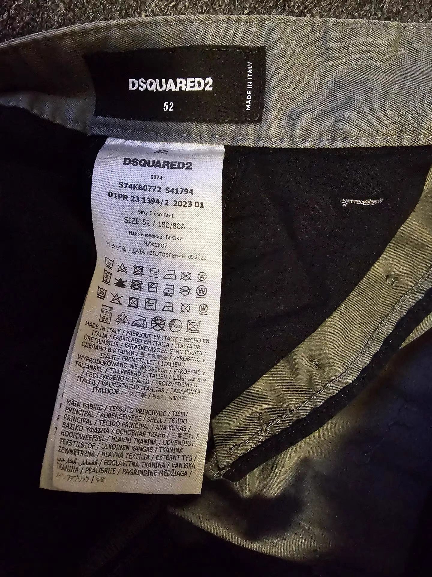 Dsquared2 Dsquared2 Men's Paint Splatter Size US 38 / EU 54 - 4 Thumbnail