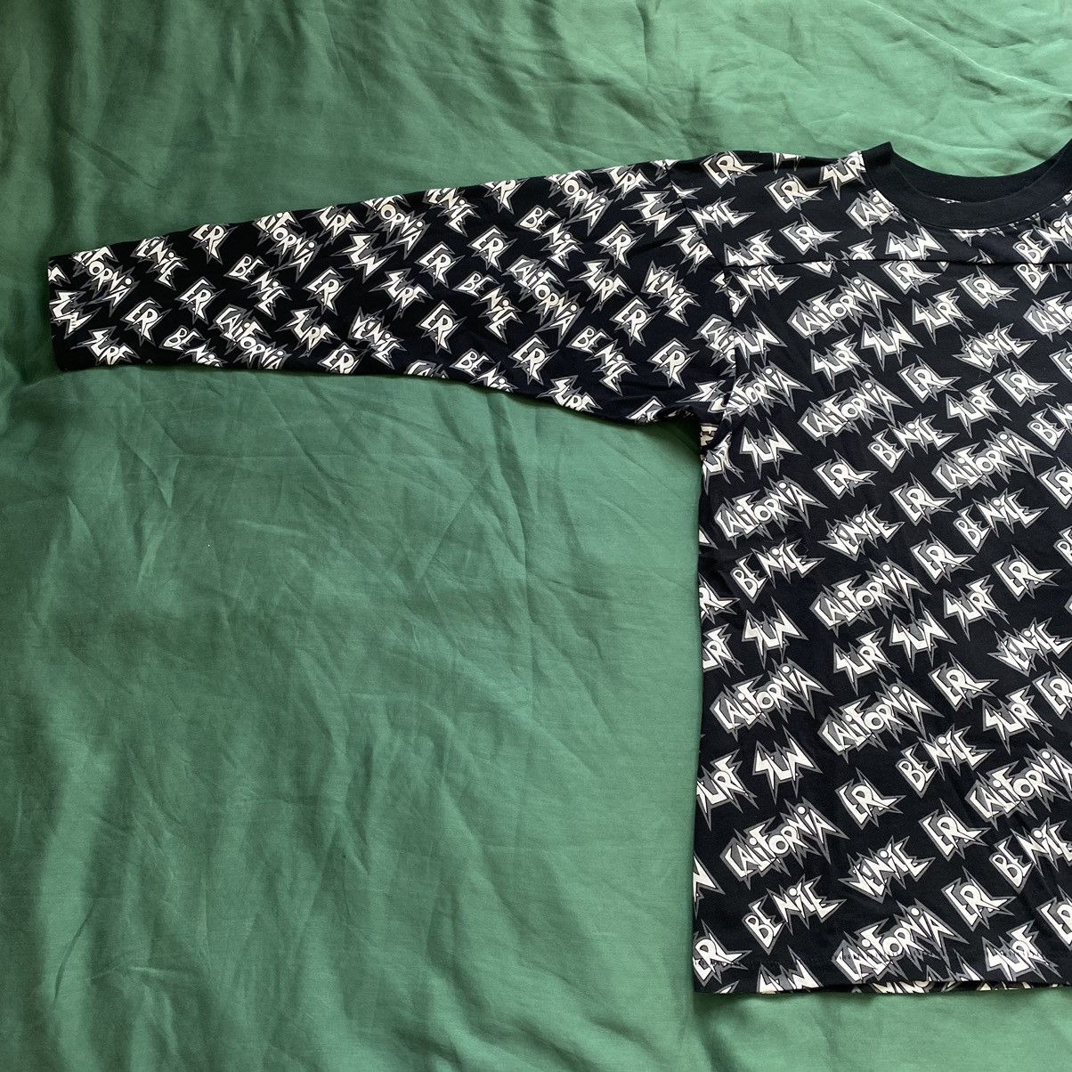 ERL ERL Logo Longsleeve Size US M / EU 48-50 / 2 - 12 Thumbnail