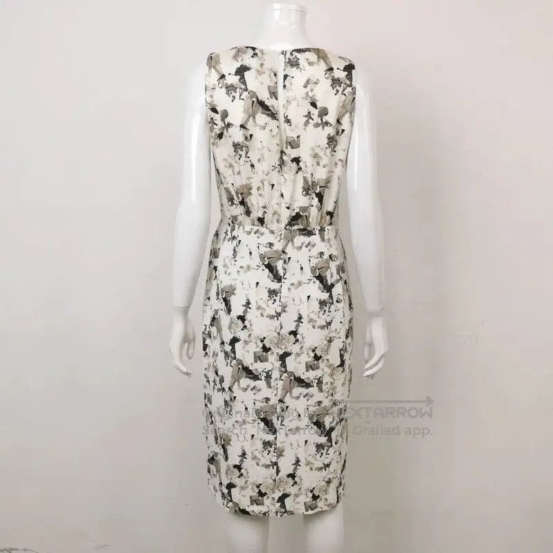 Max Mara MaxMara White Silk Floral Dress for Women . Size L / US 10 / IT 46 - 2 Thumbnail