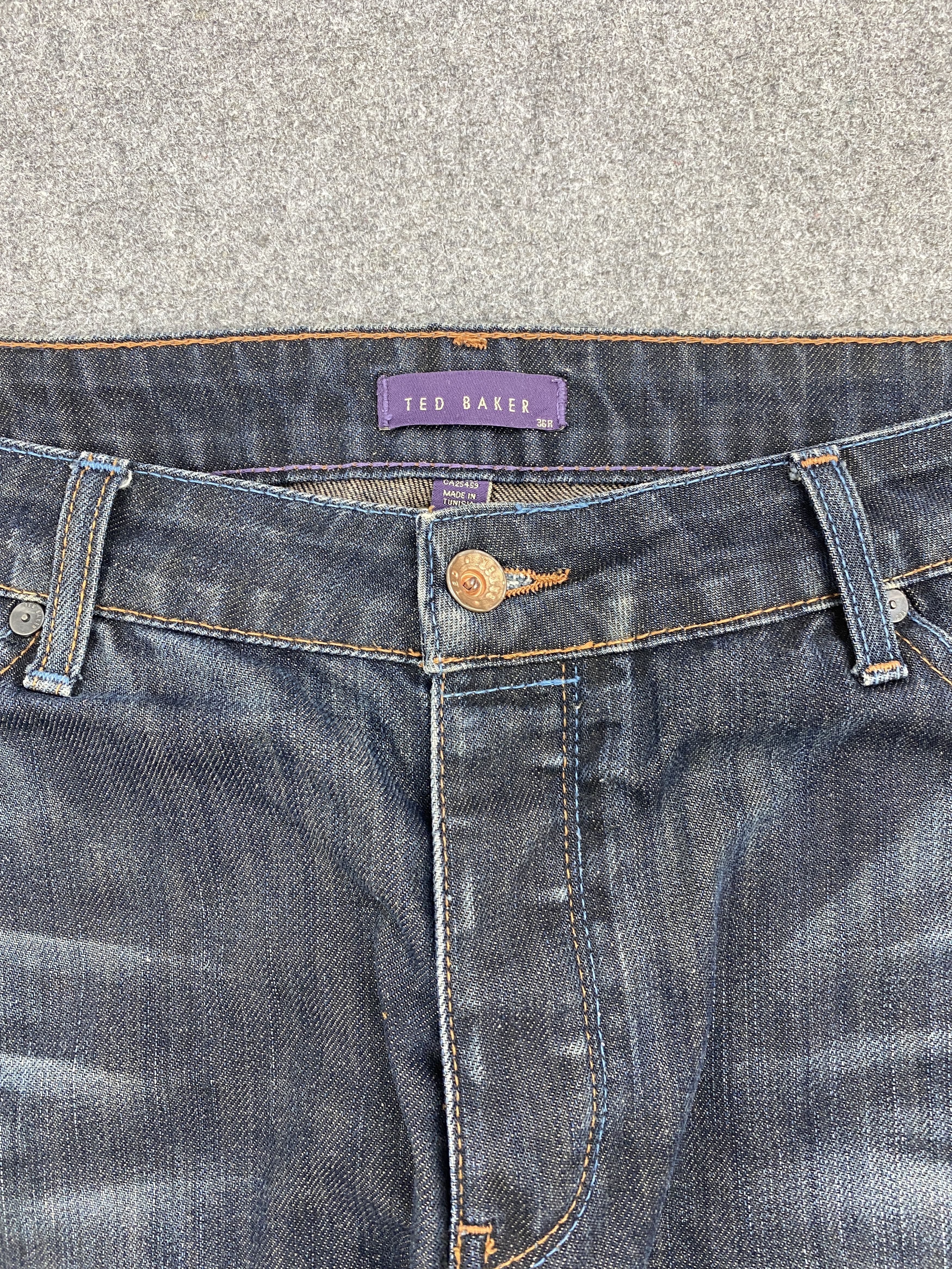 Ted Baker Vintage Ted Baker Faded Blue Jeans S0029 Size US 35 - 18 Thumbnail