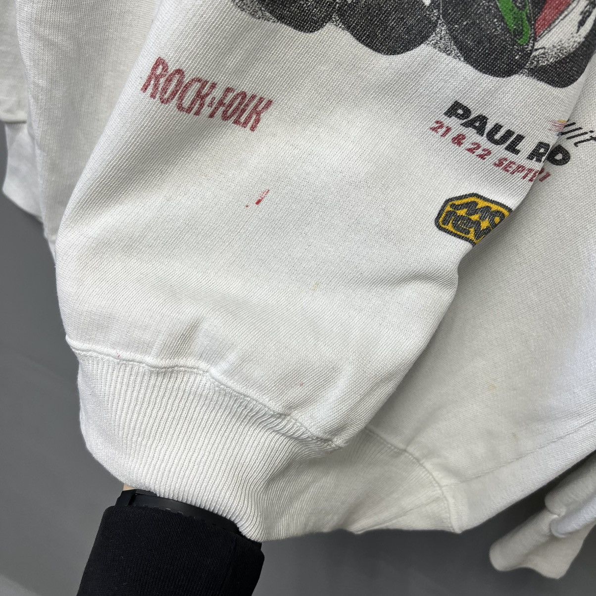 Vintage 1991 Bol d’Or Motorcycle Race Sweatshirt Vintage Paul Ricard Size US M / EU 48-50 / 2 - 12 Thumbnail