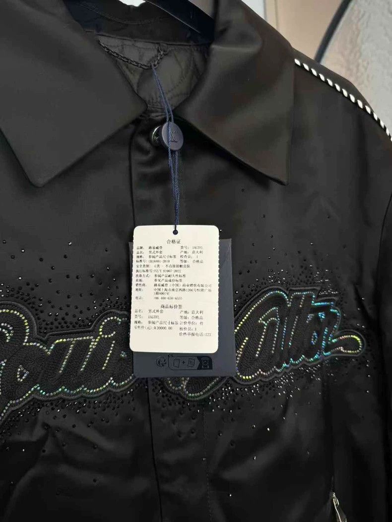 Louis Vuitton Louis Vuitton SS25 Latest Hot Diamond Embroidered Sequined Size US S / EU 44-46 / 1 - 4 Thumbnail