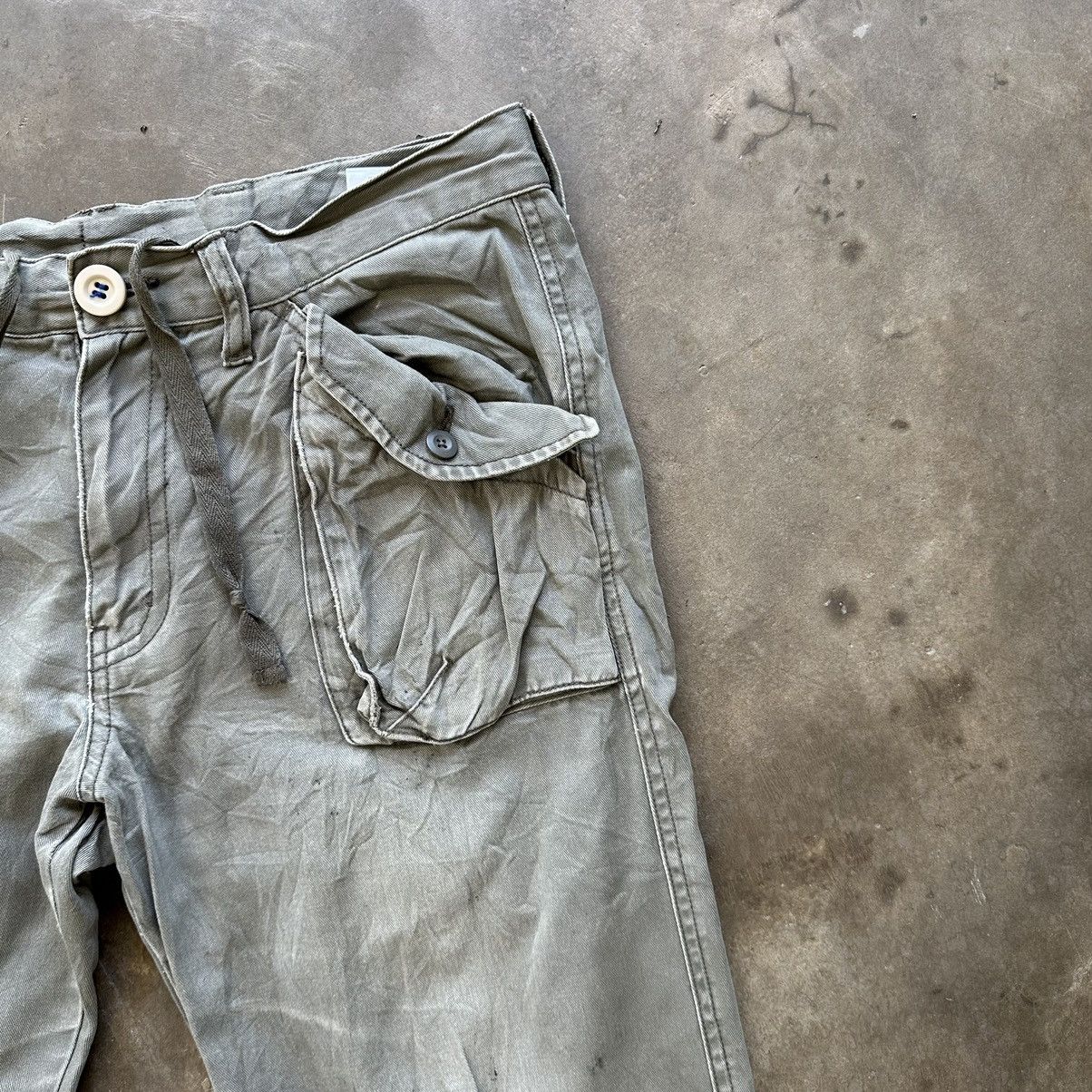Japanese Brand Vintage Japanese Buckle Distressed Casual Trousers Pant Size US 32 / EU 48 - 5 Thumbnail