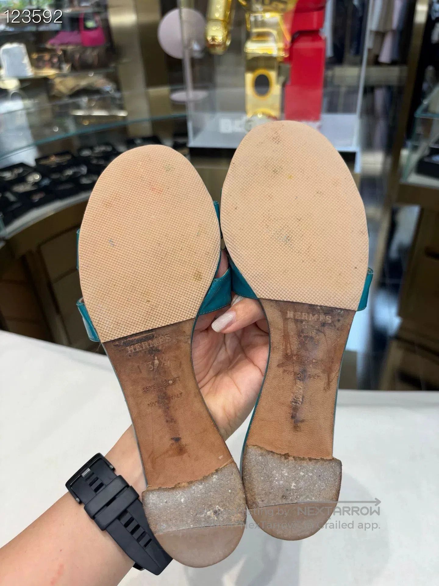 Hermes Hermès H. Size US 6.5 / IT 36.5 - 6 Thumbnail
