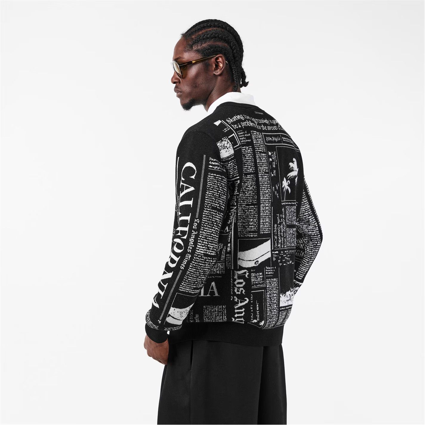 Palm Angels o1g2r1mq0426 Times News Sweater in Black Size US XL / EU 56 / 4 - 5 Thumbnail
