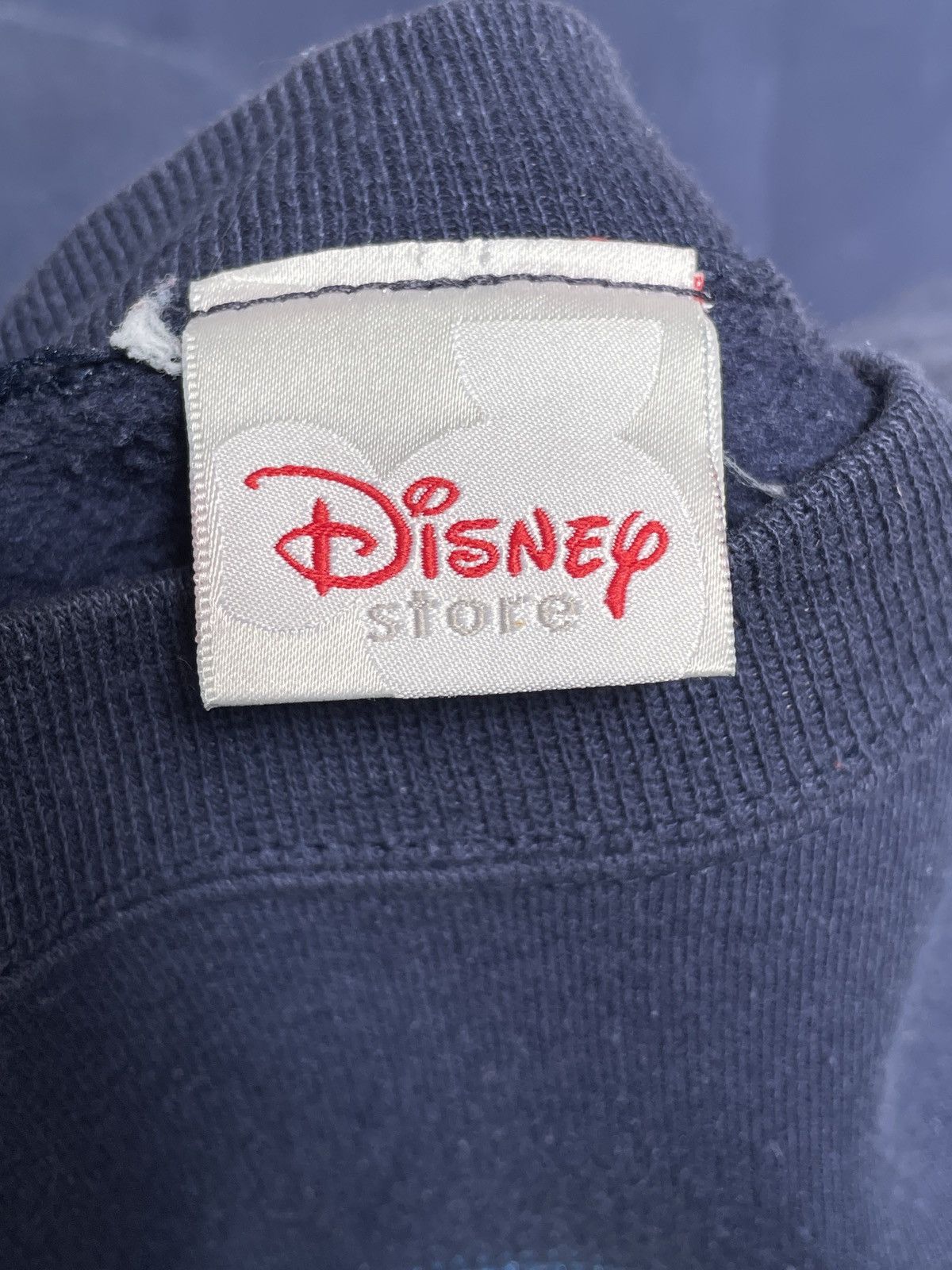 Disney Vintage Disney Pooh Sweatshirt 2000s Size US L / EU 52-54 / 3 - 9 Thumbnail