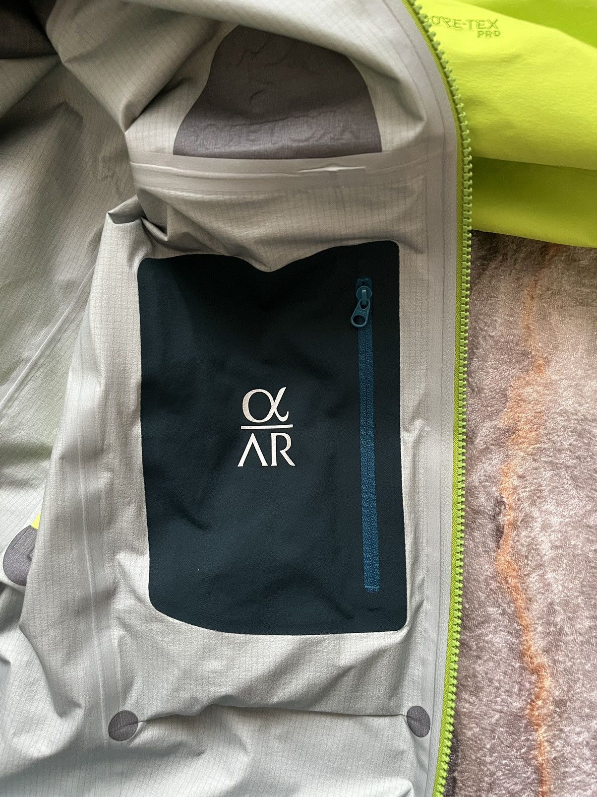 Arc'teryx Arcteryx Alpha AR Size US S / EU 44-46 / 1 - 3 Thumbnail