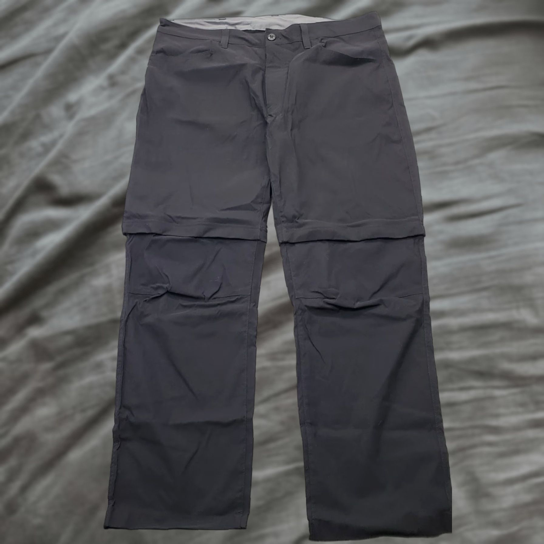 Eddie Bauer Eddie Bauer Mens Pants Cargo Convertible Tech 38x30 Black Outdoor Hiking 1537466 Size US 38 / EU 54 - 1 Thumbnail