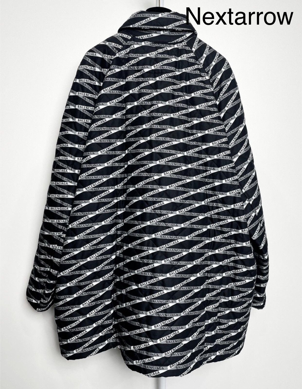 Balenciaga Balenciaga Logo Printed Full Print Lightweight Down Jacket Size US S / EU 44-46 / 1 - 2 Thumbnail