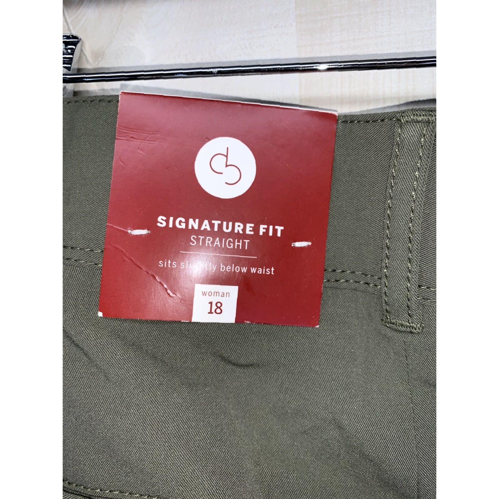 Vintage Dressbarn Women’s 18W Signature Straight Leg Green Lightweight Pants-4267 Pants Size 40" / US 18 - 6 Thumbnail