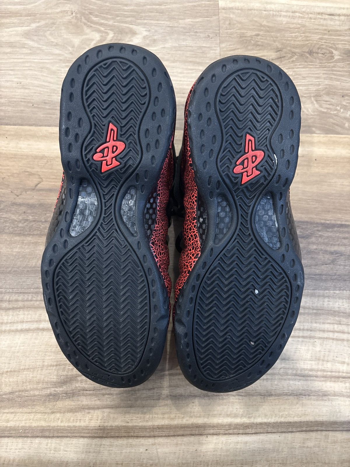 Nike Nike Foamposite One Cracked Lava Size US 11.5 / EU 44-45 - 6 Thumbnail