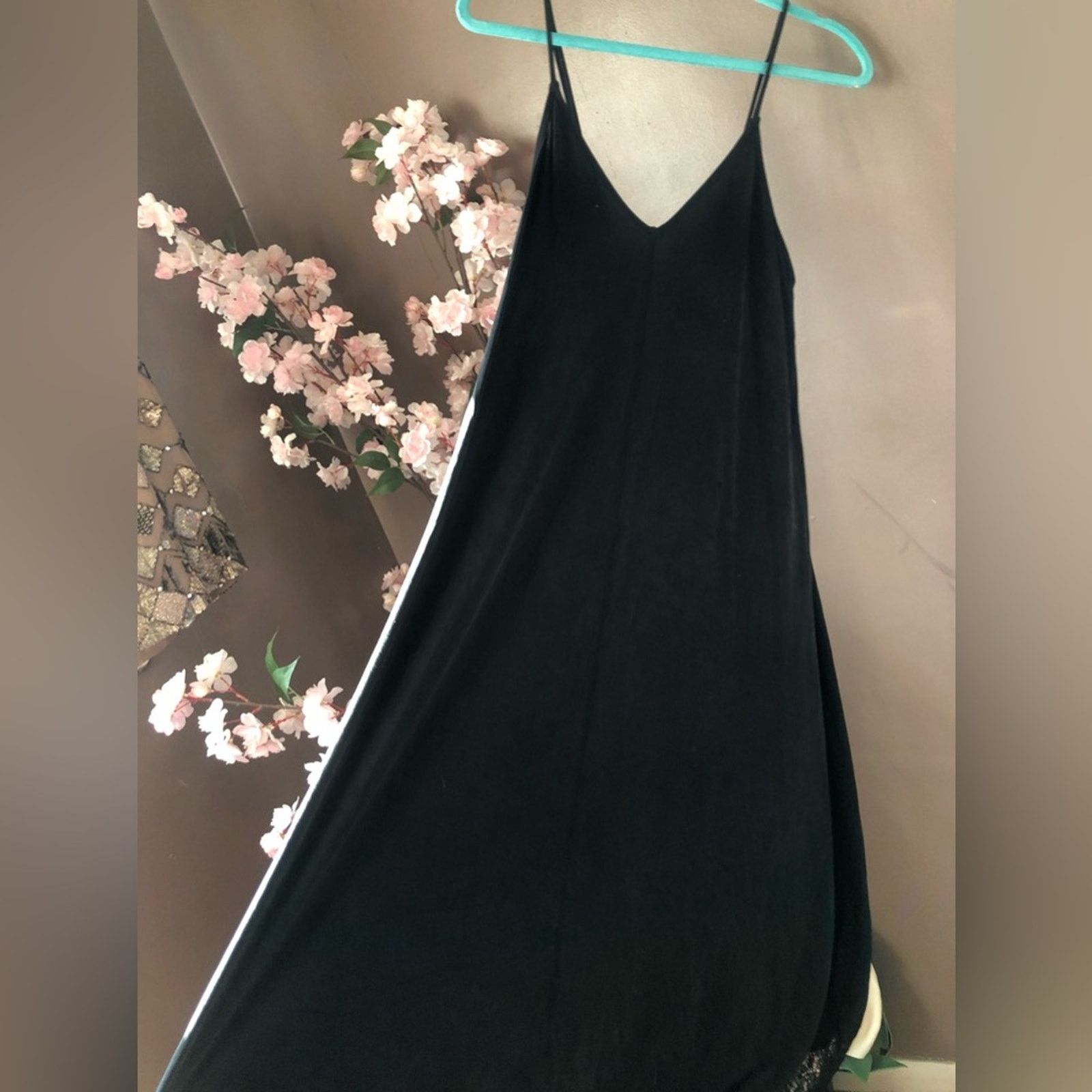 Other LONG Maxi lace bottom dress. SilkY Eri+Ali (Anthropologie) Size S / US 4 / IT 40 - 4 Thumbnail